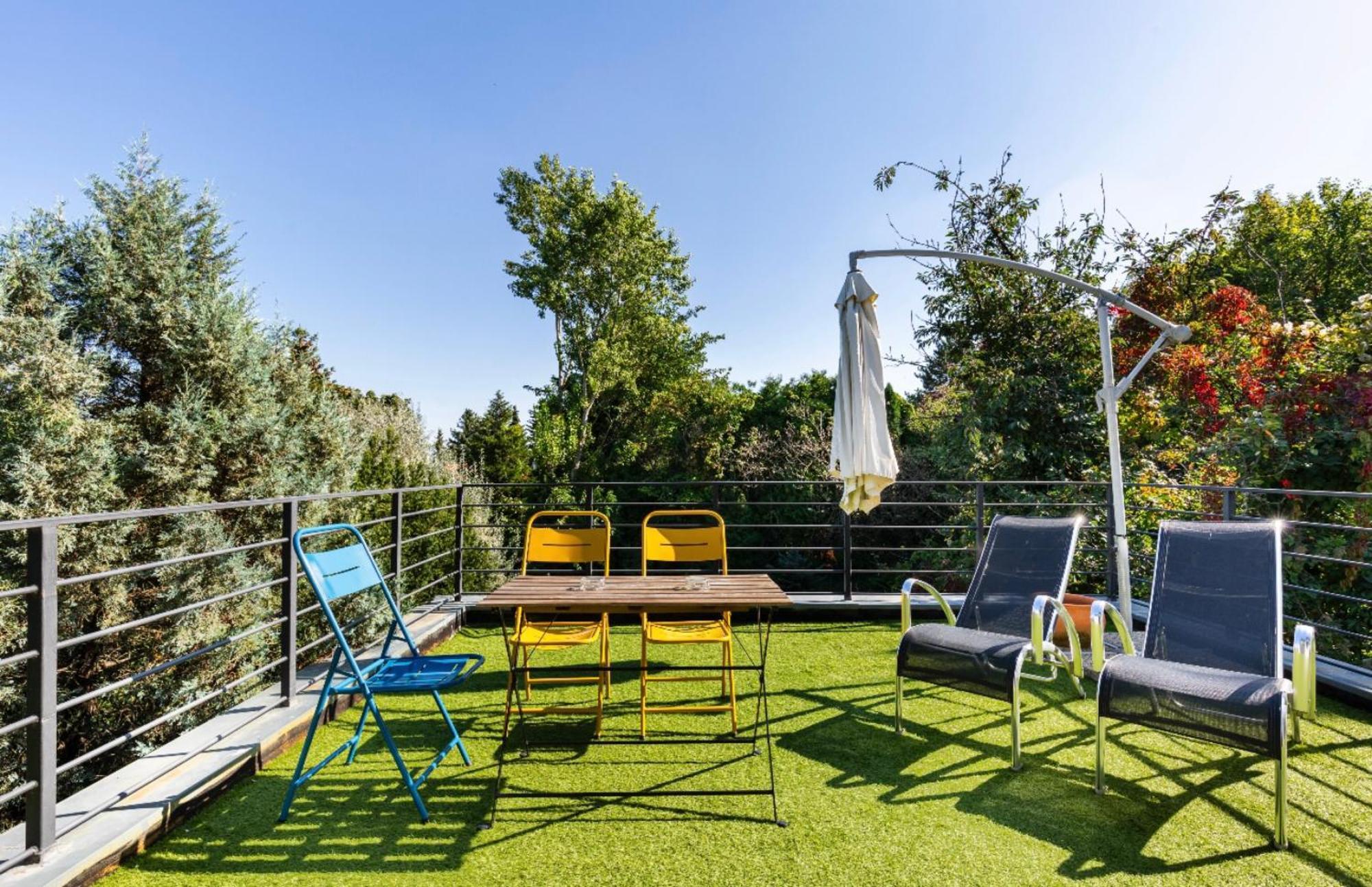 Maharaja Mountain Palace With Free Privat Parking And Garden Budapest Exterior photo